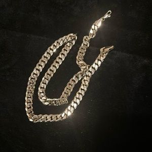 Gold plated Cuban 24 inch (about 8 mm thick)